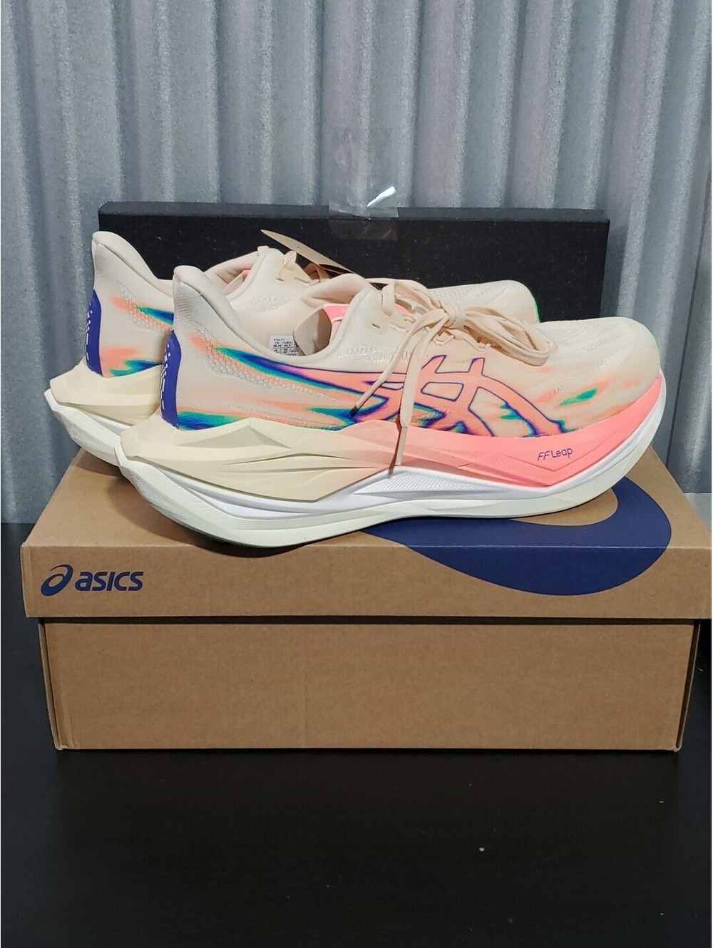 ASICS Superblast 3 Shoes Seashell/Sun Coral 1013A177-800 Sz 10.5 Men / 12 Women